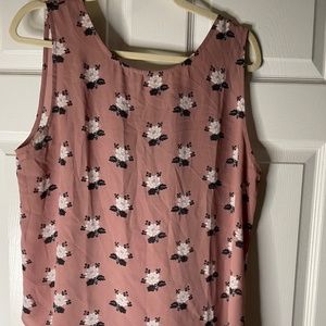 Chiffon sleeveless blouse